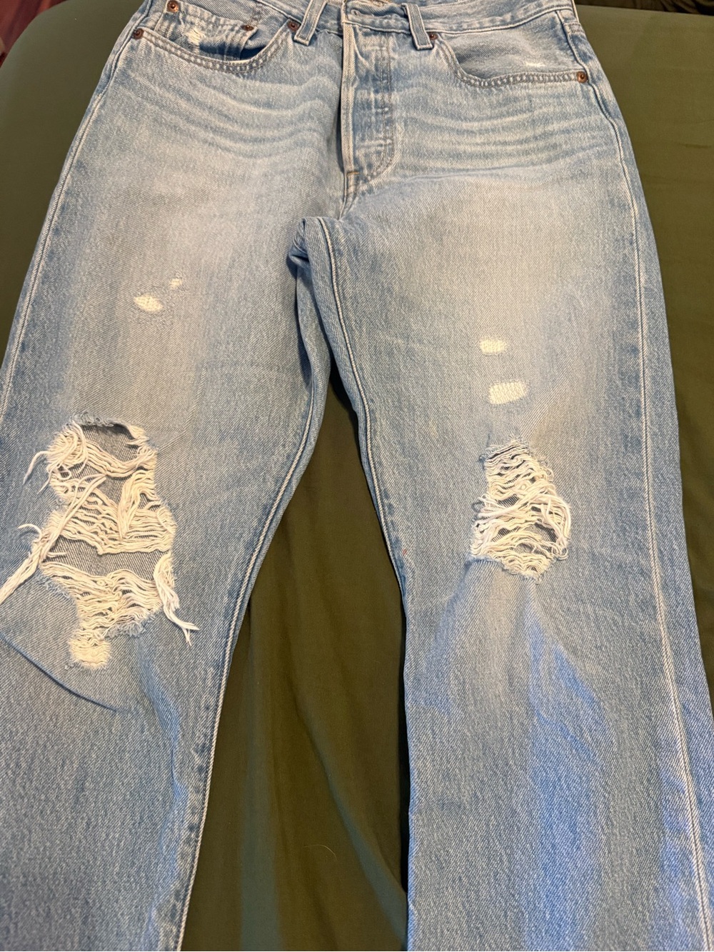 501 Levis Premium Light Blue Distressed Women's Jeans